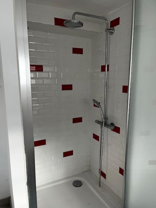 Appartement De 80M2 Refait A Neuf Bezannes Exterior photo
