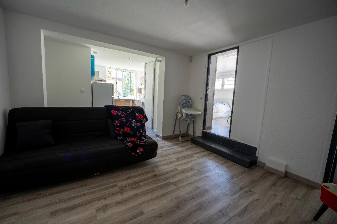 Appartement De 80M2 Refait A Neuf Bezannes Exterior photo